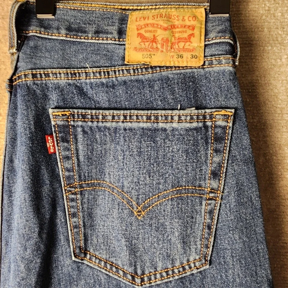 Levi's‎ 505 Regular Fit Jeans Mens 36x30 Blue Excellent Straight Leg Denim
